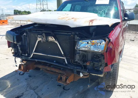 2004 Chevrolet Avalanche 1500 z USA, uszkodzony, nr VIN 3GNEC12T84G201230